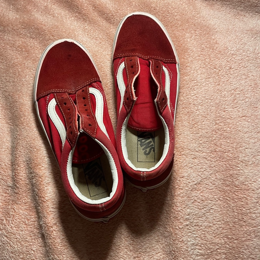 Used red Vans without laces womens 8.5